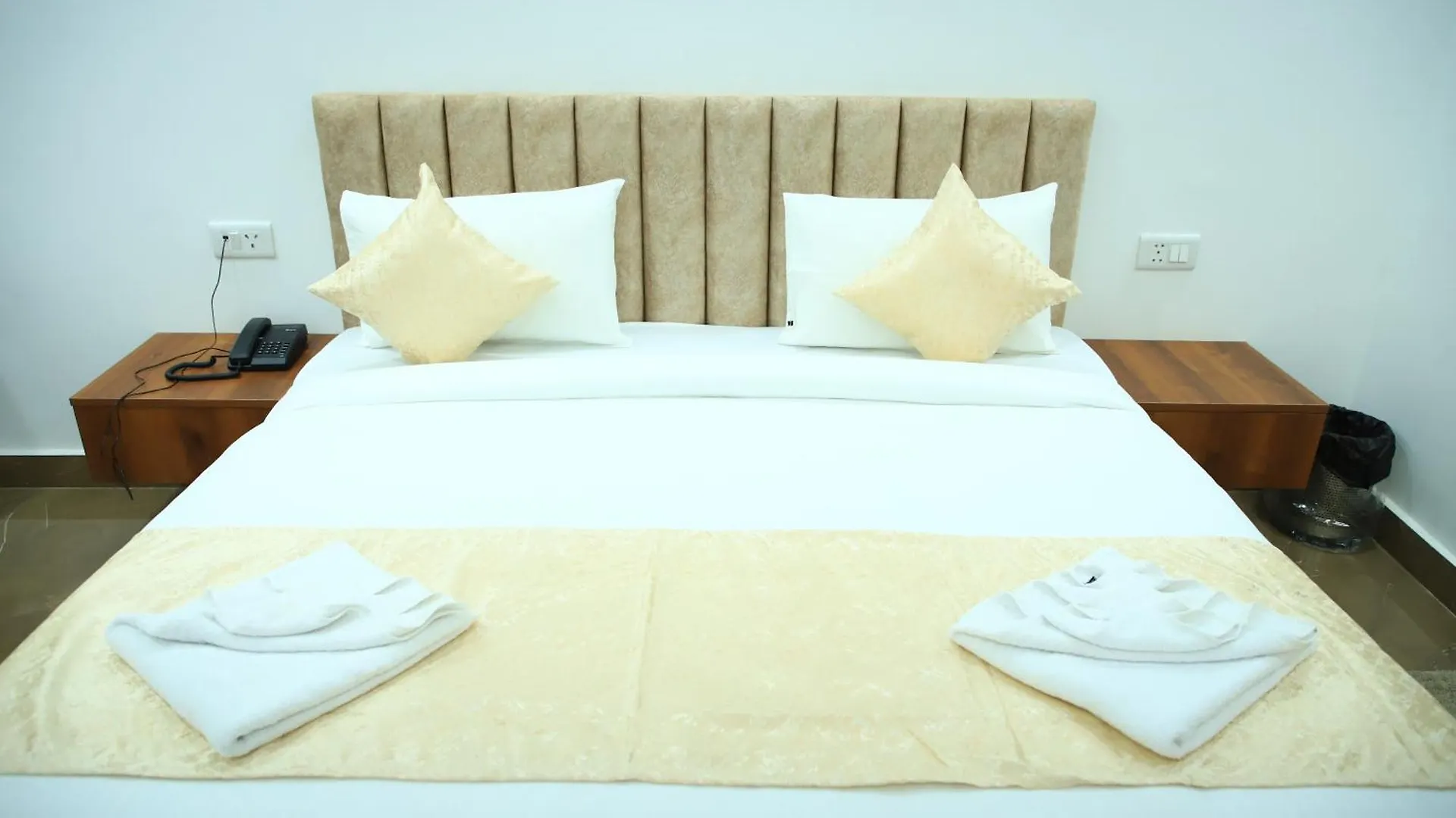 **  Hotel Jip Breezy Heights New Delhi India